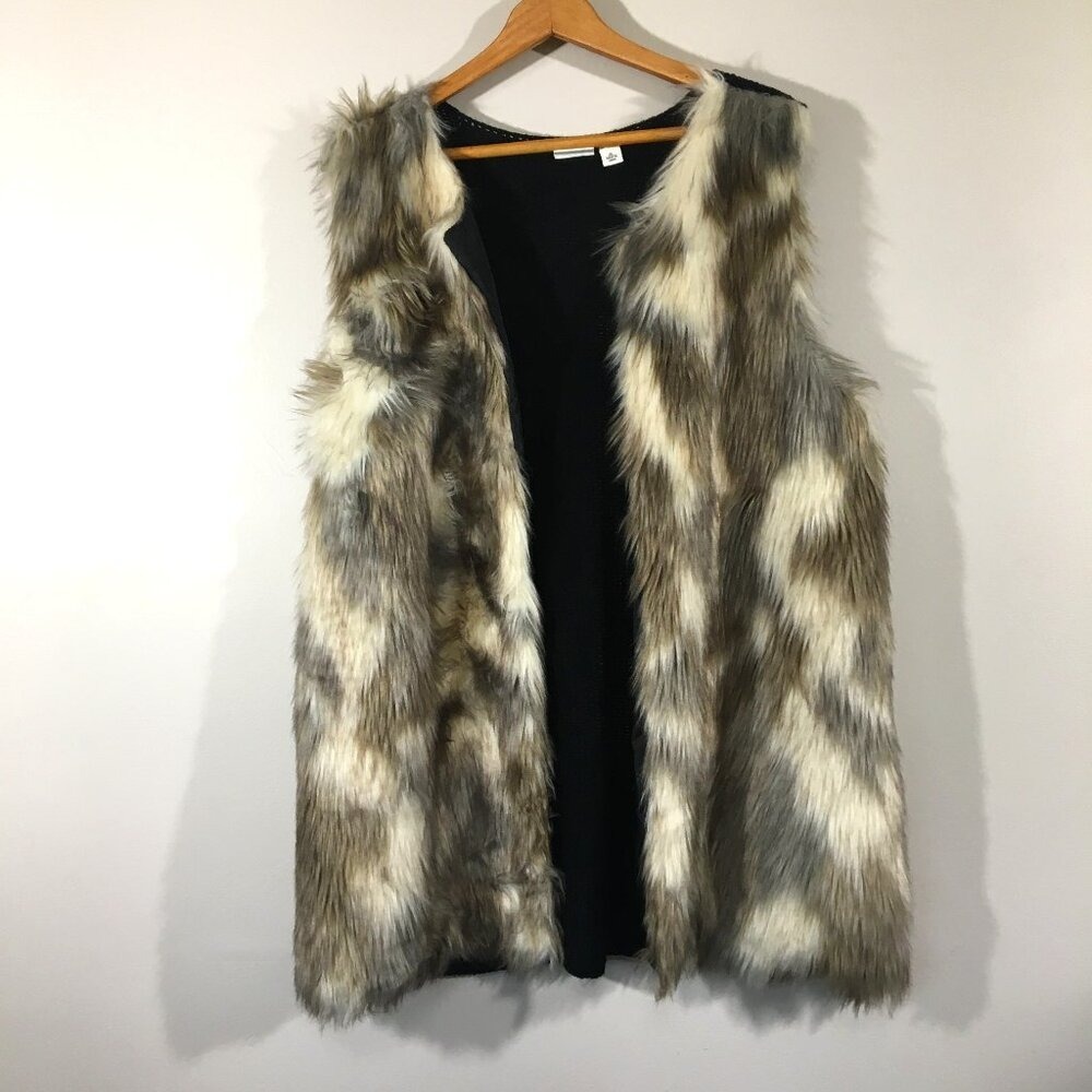 Cato Faux Fur‎ Open Front Sleeveless Cardigan Vest